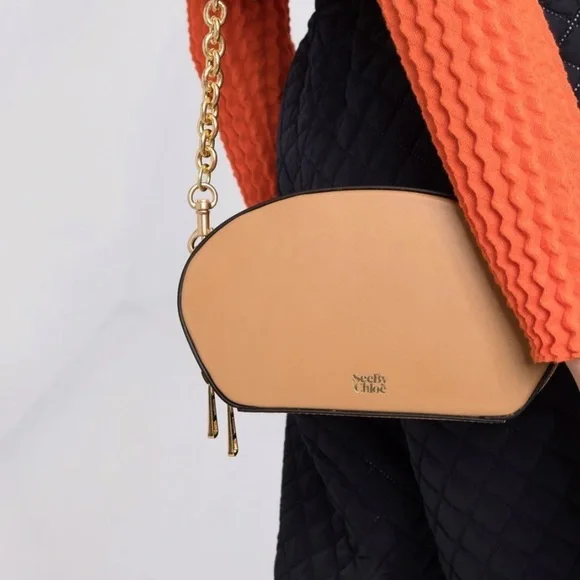 See by Chloe Shell Leather Shoulder Bag